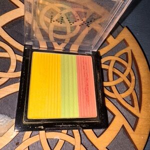 Vibrant Multicolor MAX FACTOR EYE Palette DISCONTINUED